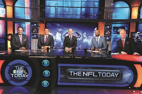 sportscast stream football.